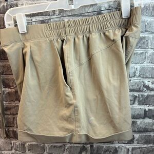 ZYIA‎ Active tan/khaki Shorts
